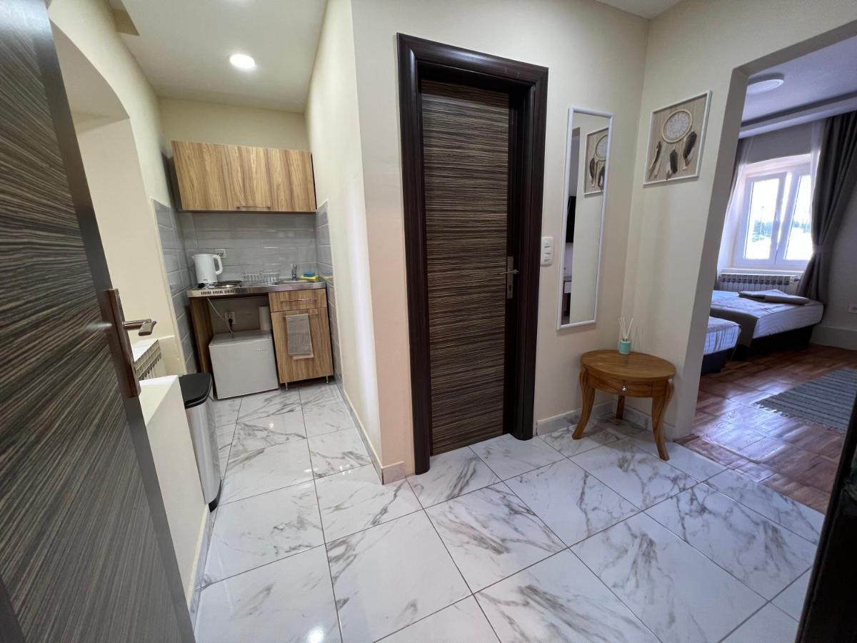 Regina Apartments Budva Exterior foto
